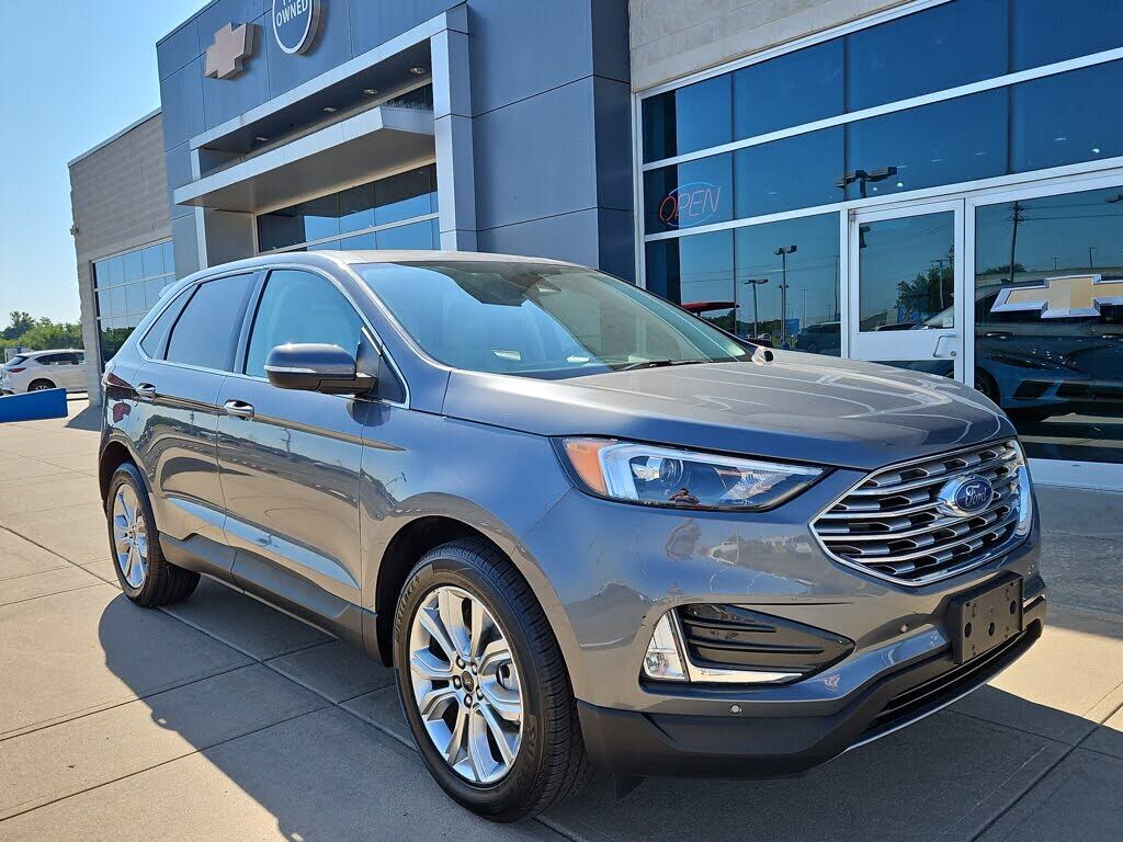 2024 FORD Edge