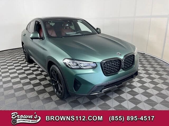 2022 BMW X4