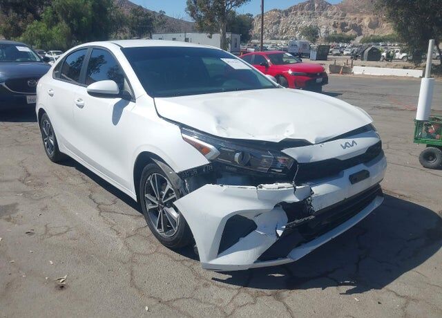 2023 KIA Forte