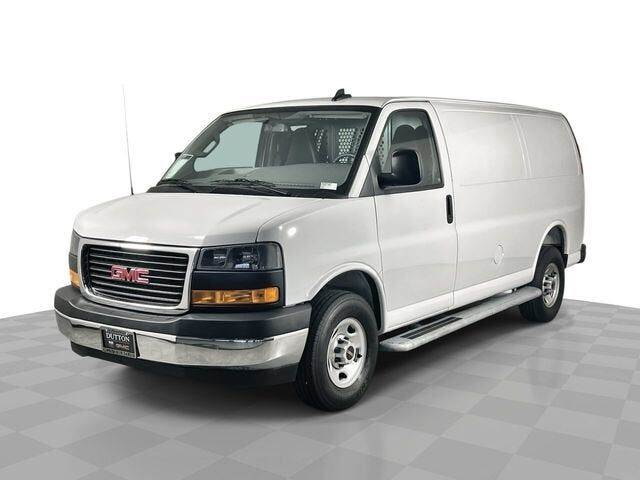 2025 GMC Savana