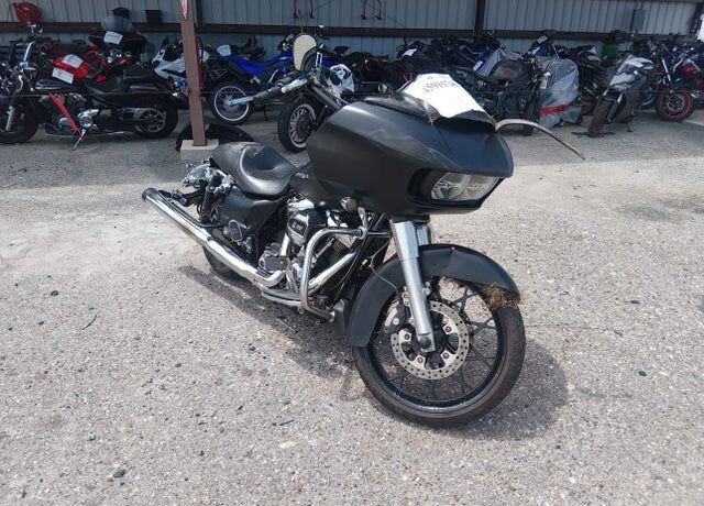 2017 HARLEY DAVIDSON FLTRXS / Road Glide Special