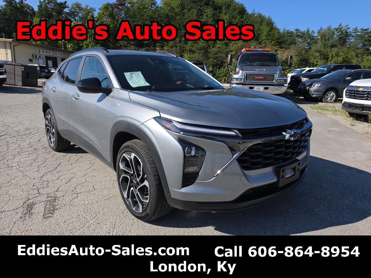 2025 CHEVROLET Trax