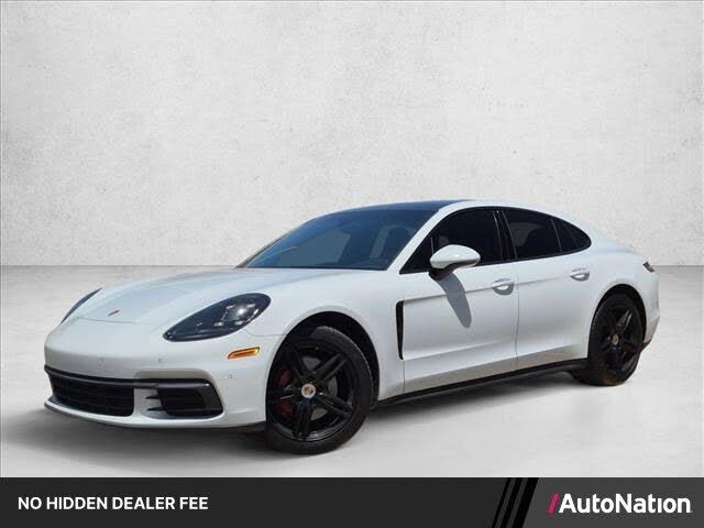 2017 PORSCHE Panamera