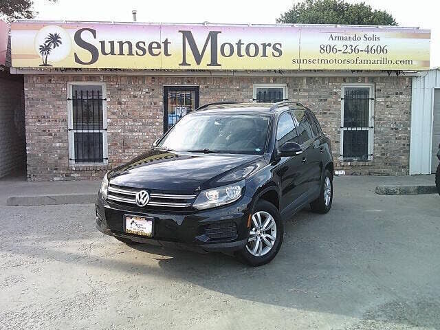 2016 VOLKSWAGEN Tiguan