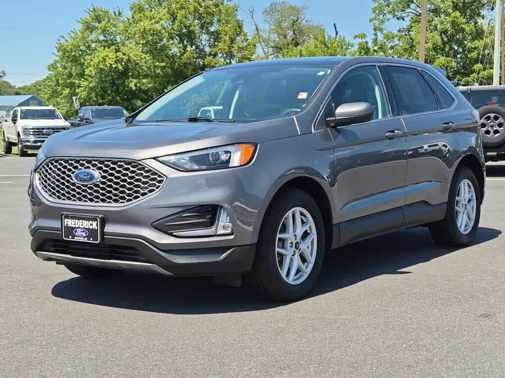 2023 FORD Edge