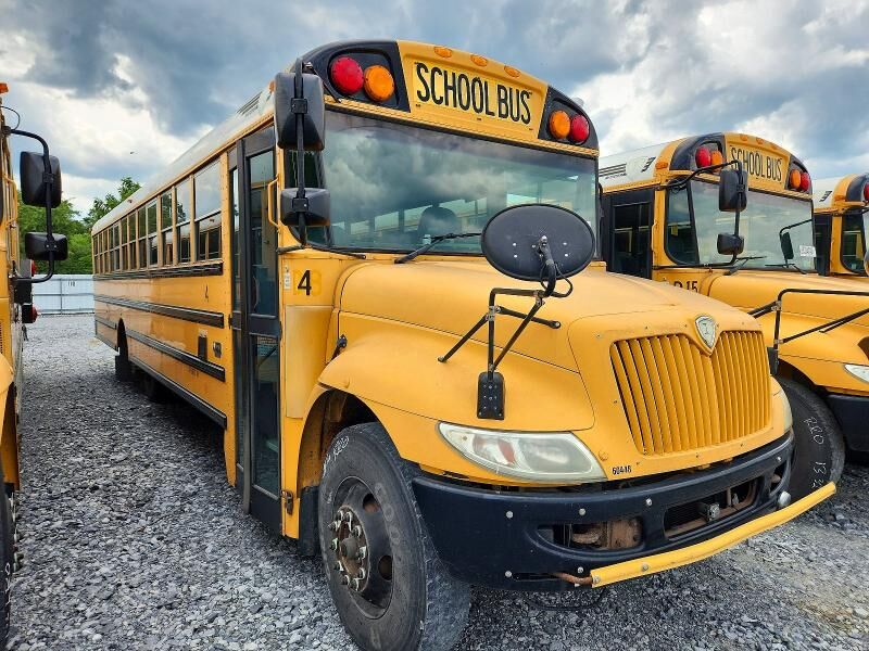 2013 IC BUS PB105