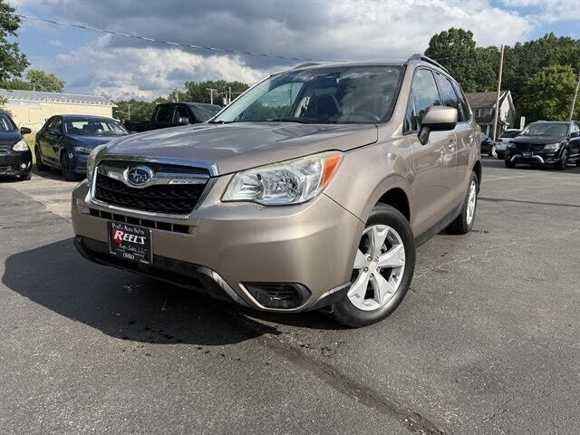 2014 SUBARU Forester