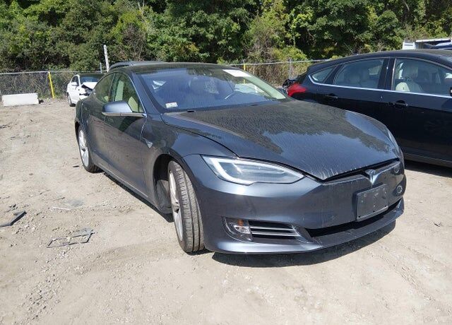 2017 TESLA Model S