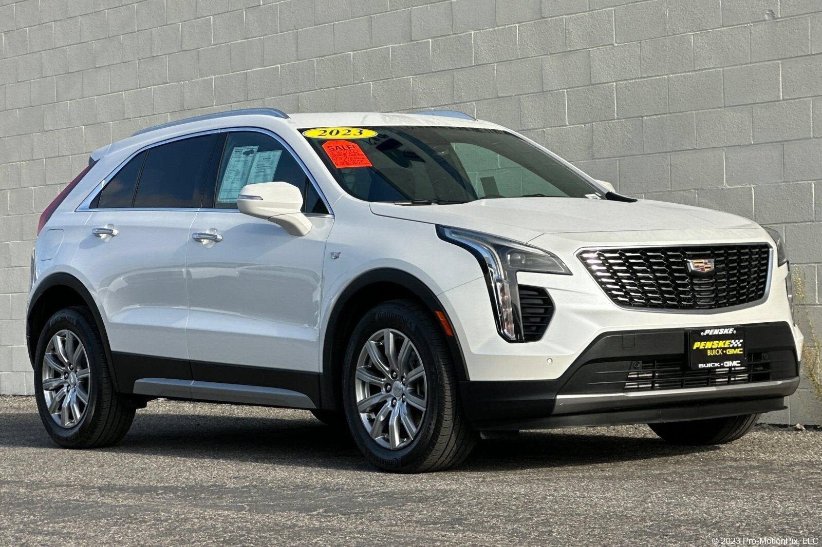 2023 CADILLAC XT4