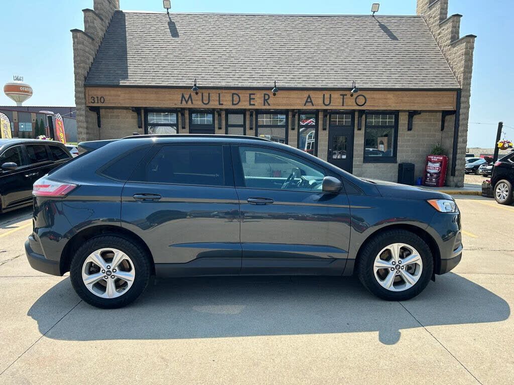 2022 FORD Edge