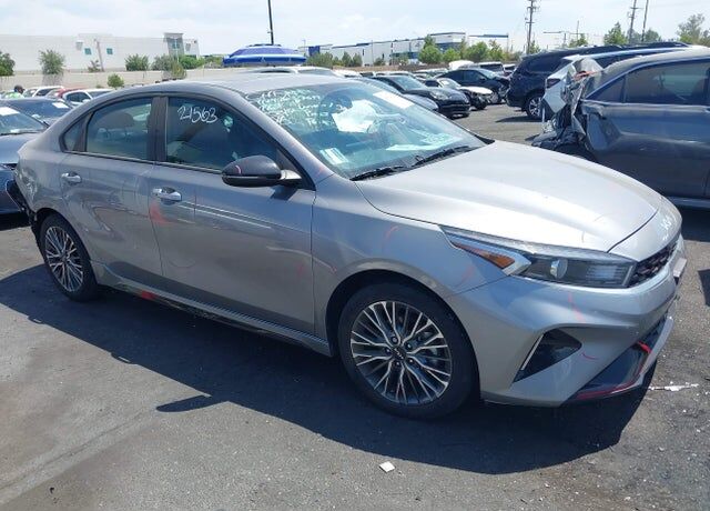 2024 KIA Forte