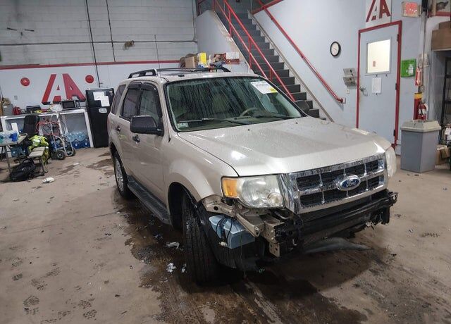 2012 FORD Escape