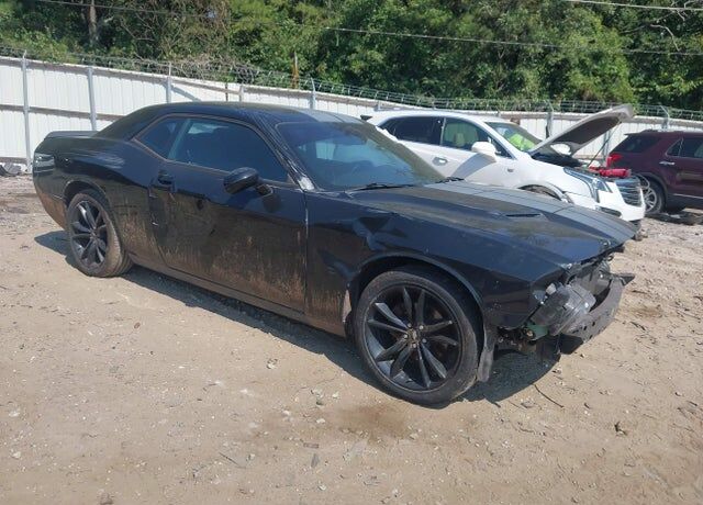 2017 DODGE Challenger