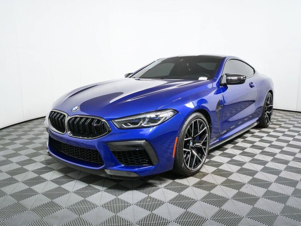 2024 BMW M8