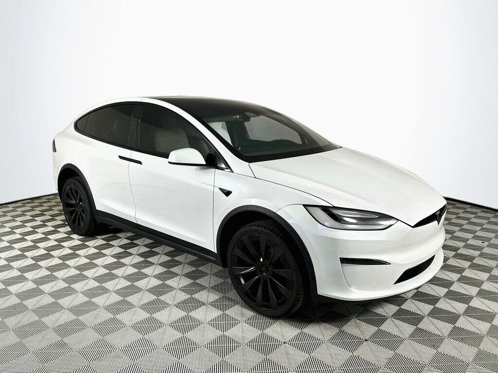 2022 TESLA Model X