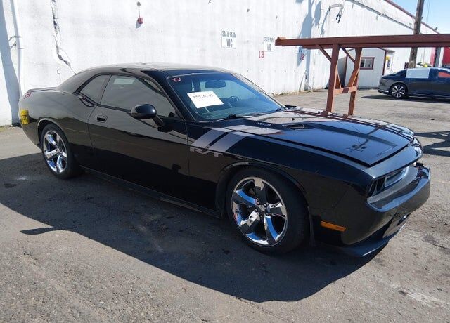2009 DODGE Challenger