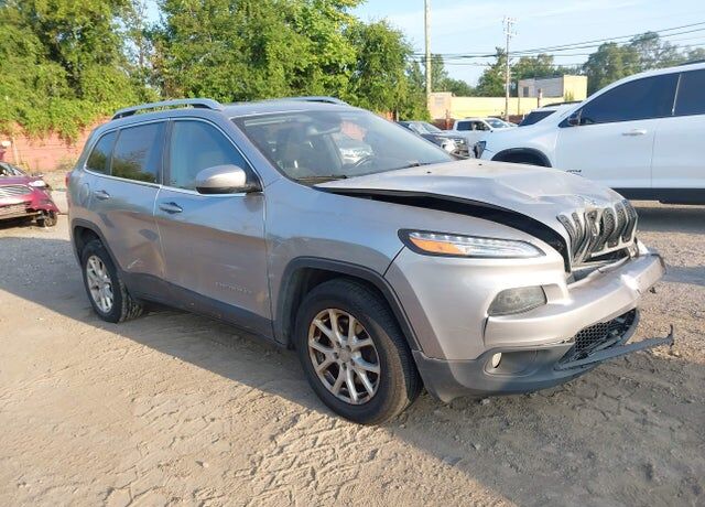 2017 JEEP Cherokee