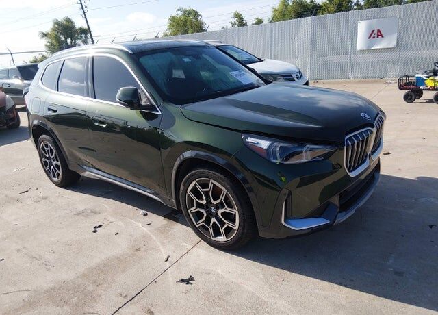 2025 BMW X1