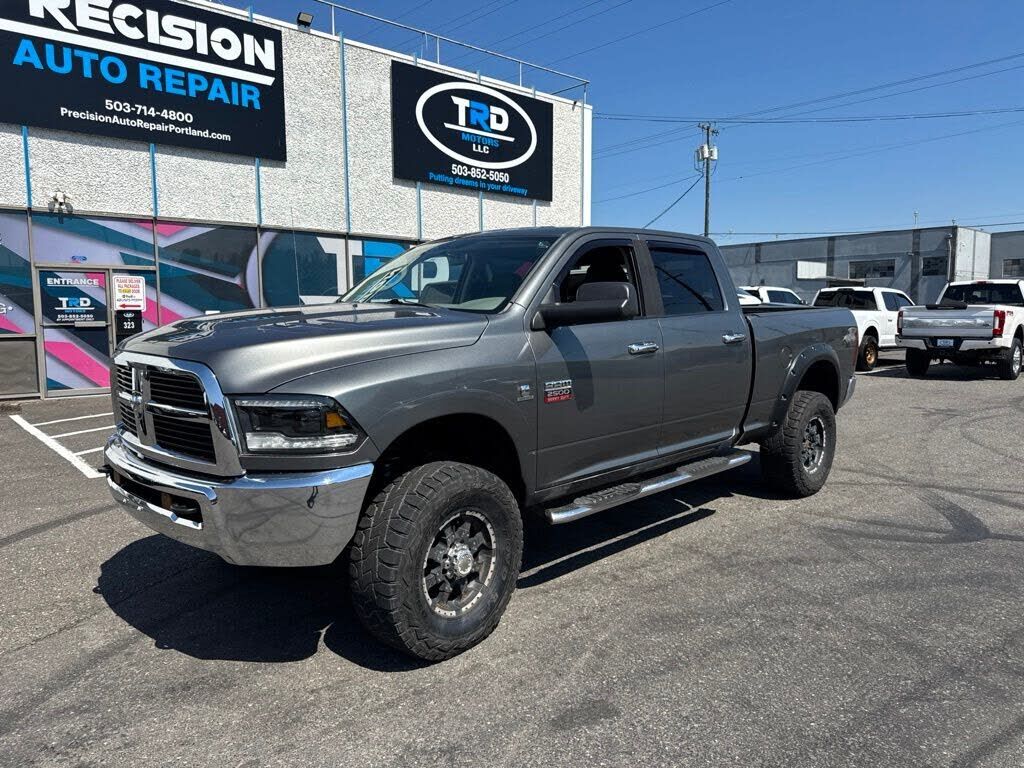 2010 DODGE Ram