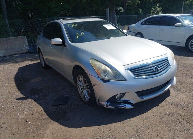 2011 INFINITI G25