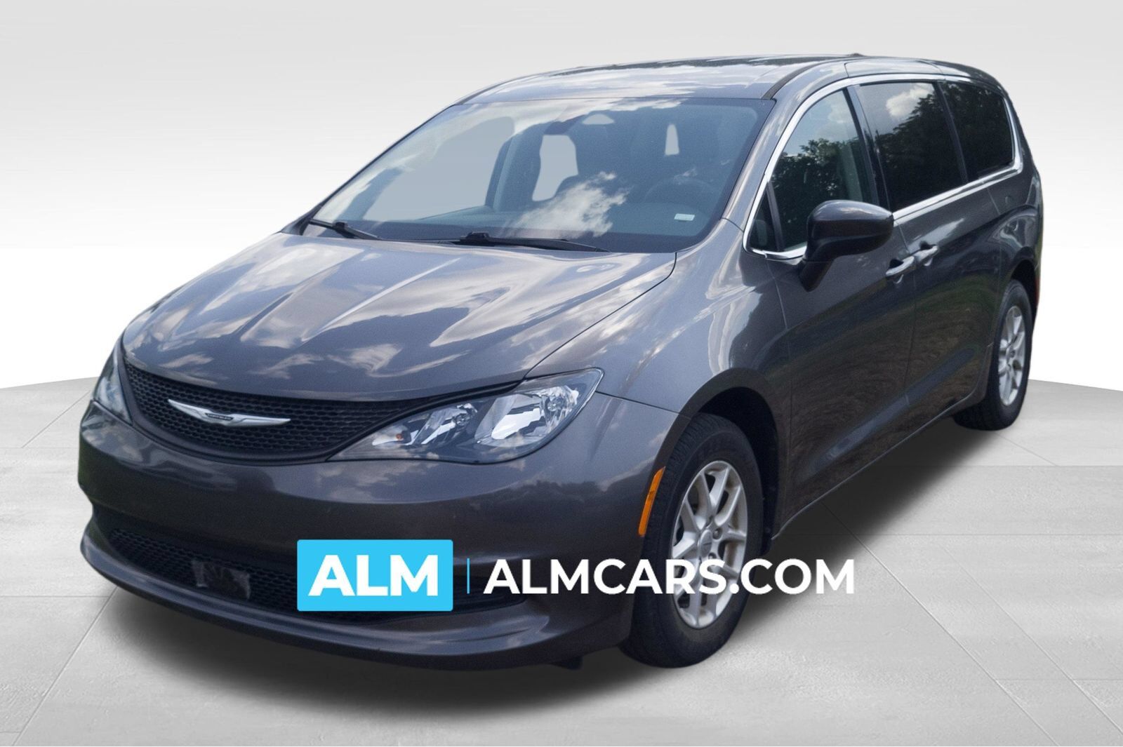 2022 CHRYSLER Voyager