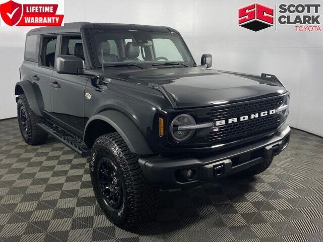 2023 FORD Bronco