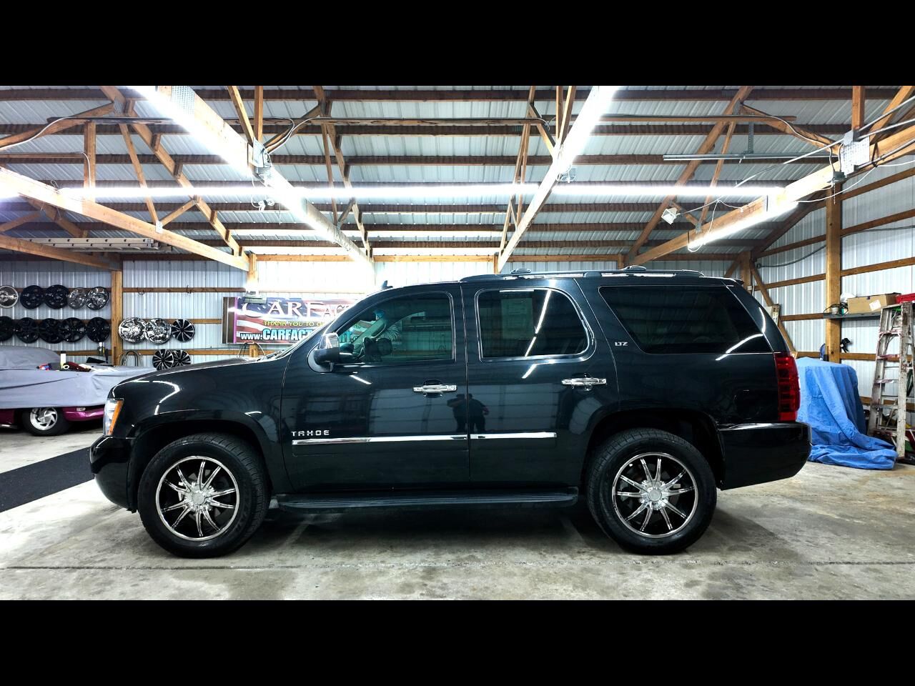 2011 CHEVROLET Tahoe