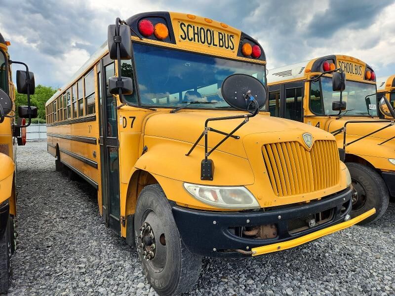 2013 IC BUS PB105