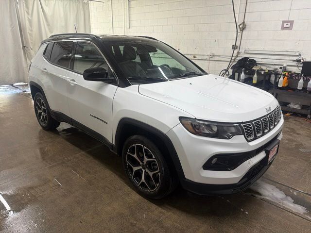 2025 JEEP Compass