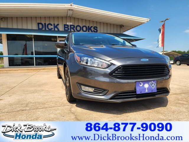 2016 FORD Focus