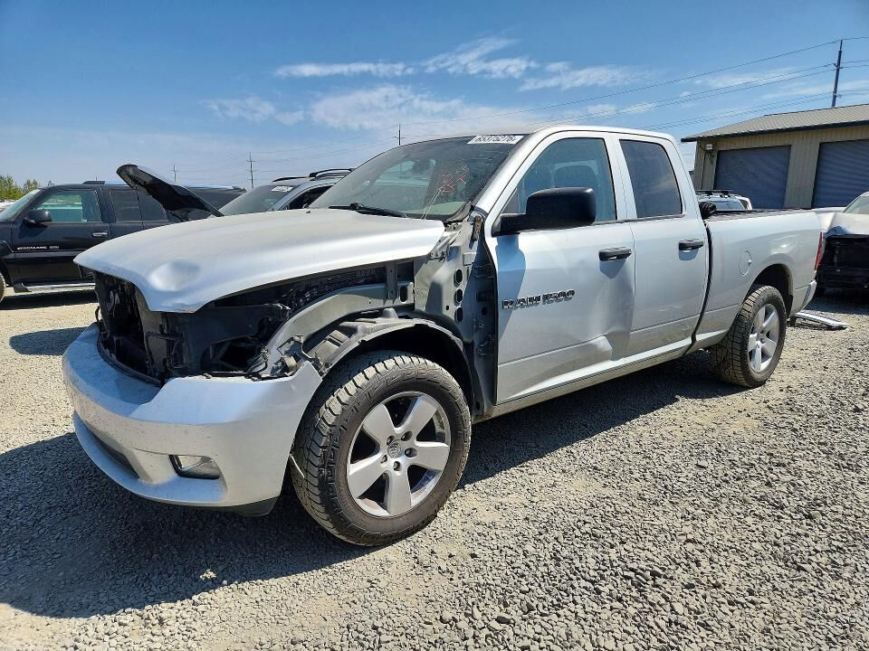2012 DODGE Ram