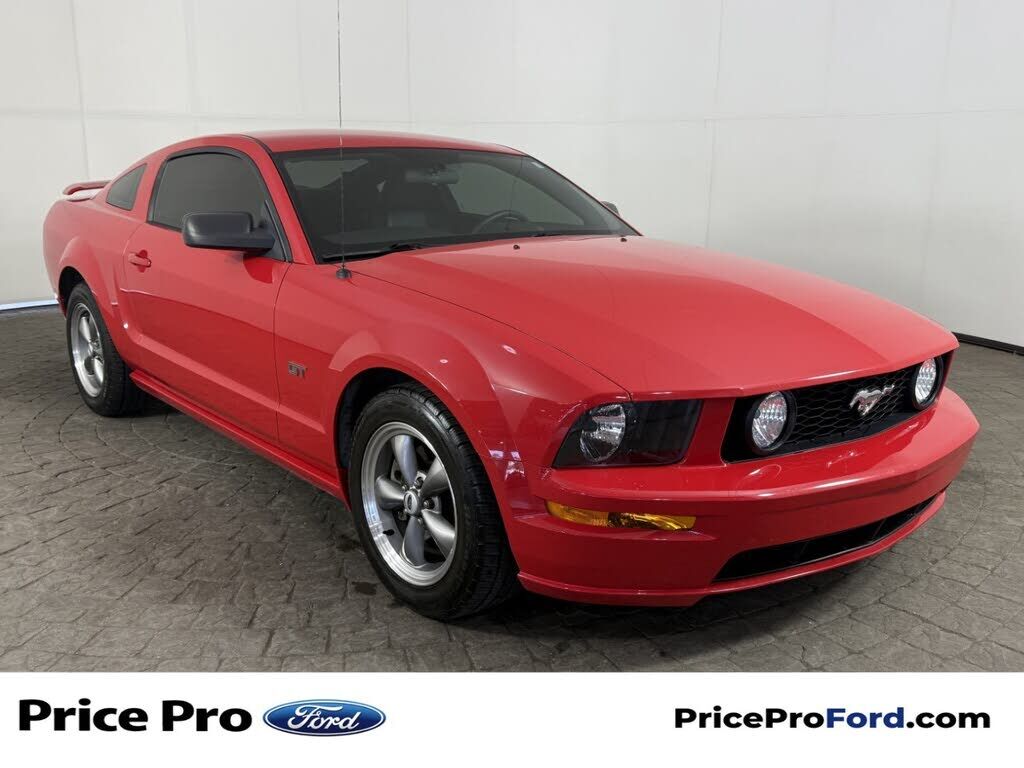 2005 FORD Mustang