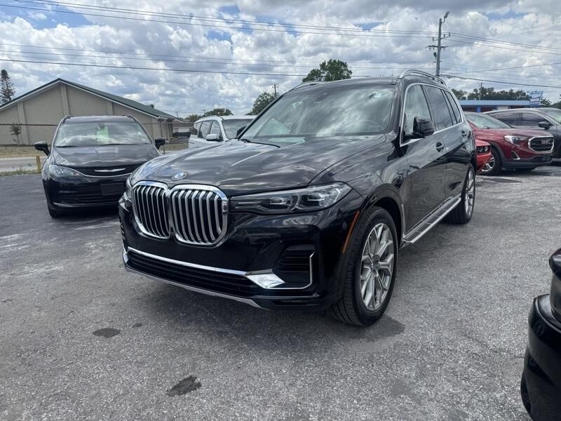 2020 BMW X7