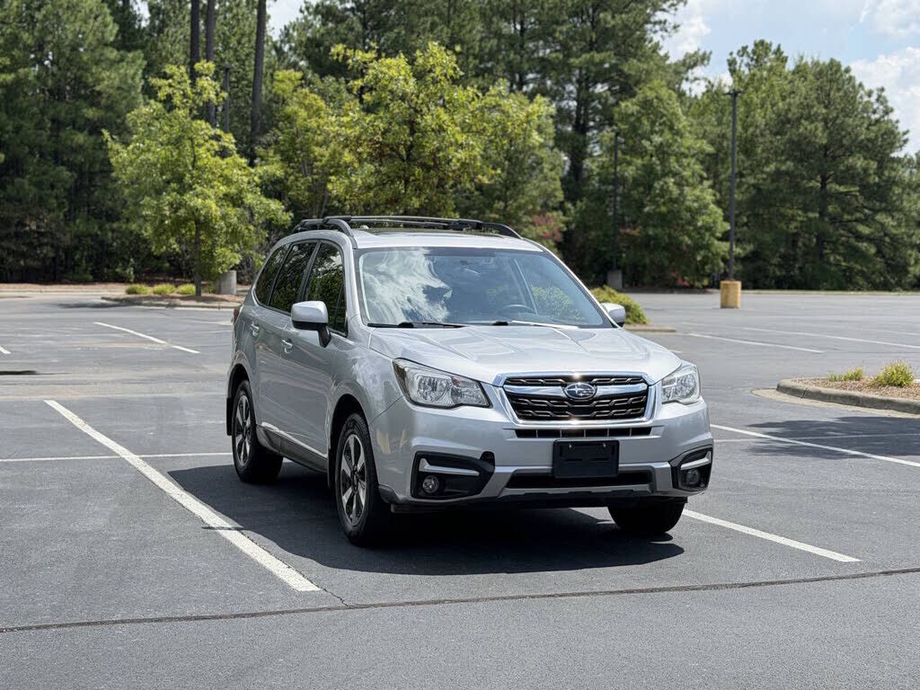 2018 SUBARU Forester