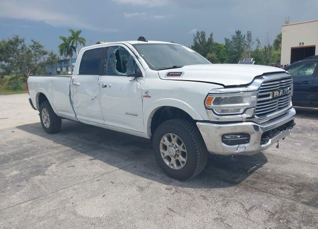 2022 RAM 3500