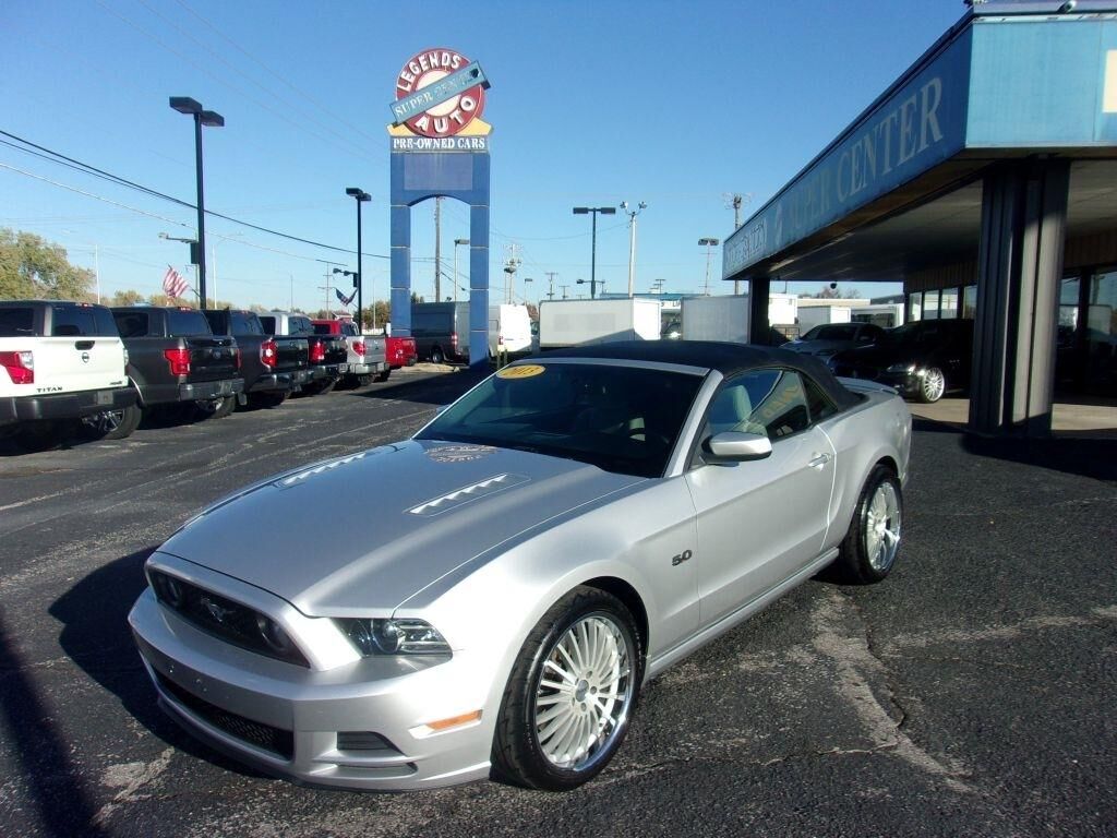 2013 FORD Mustang