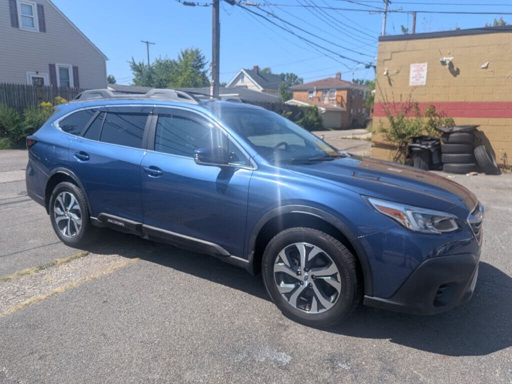 2021 SUBARU Outback