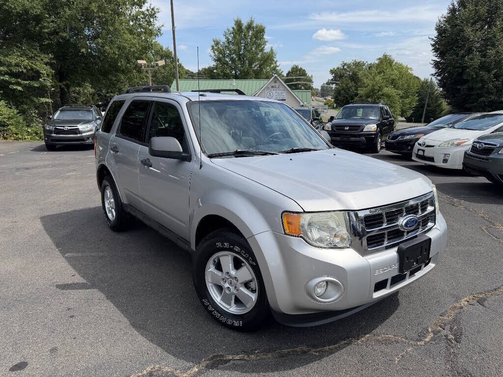 2011 FORD Escape