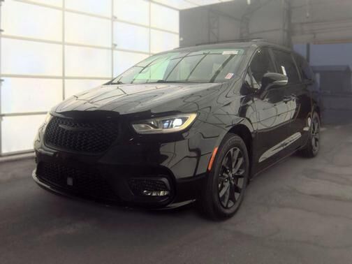2021 CHRYSLER Pacifica