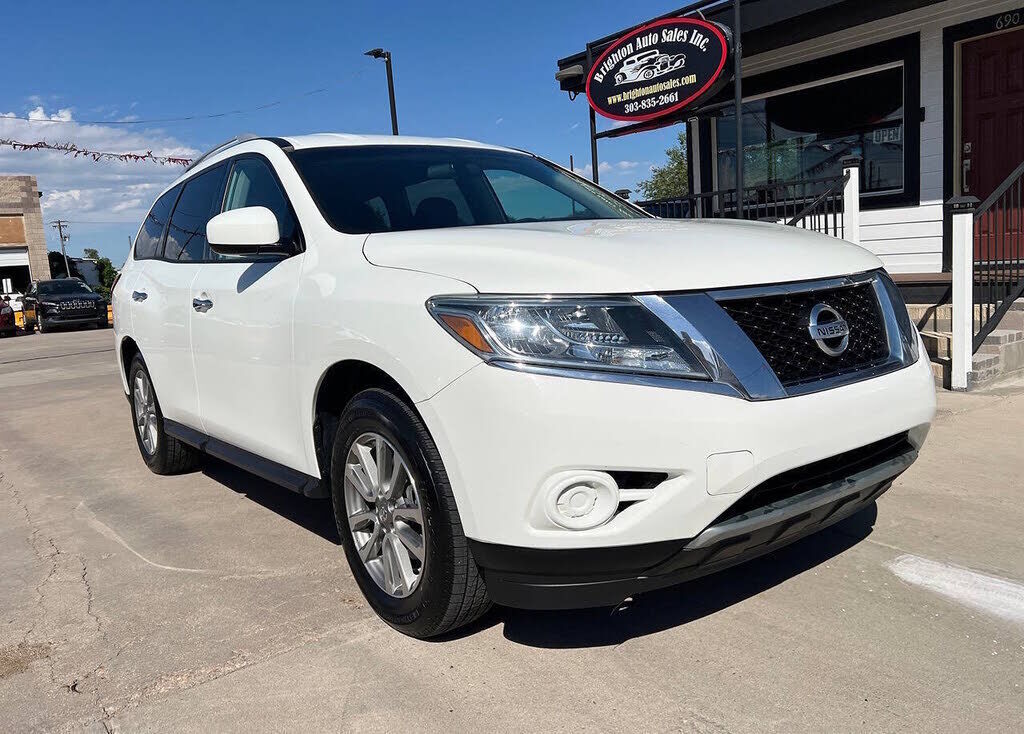 2016 NISSAN Pathfinder
