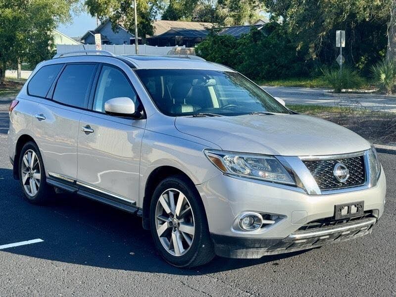 2015 NISSAN Pathfinder