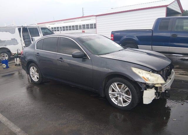 2012 INFINITI G37