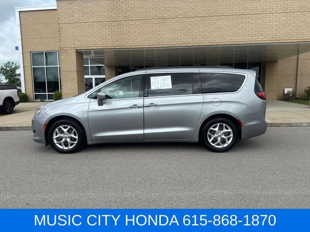 2020 CHRYSLER Pacifica