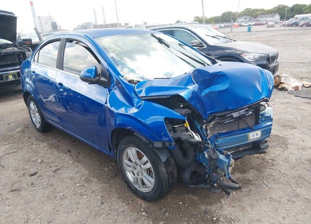 2016 CHEVROLET Sonic