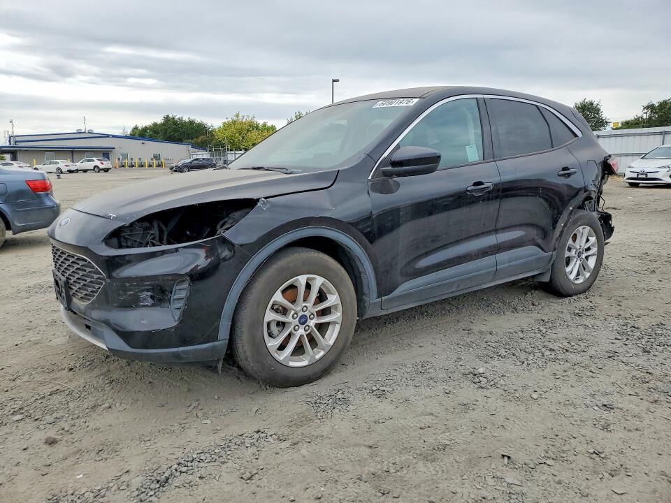 2020 FORD Escape
