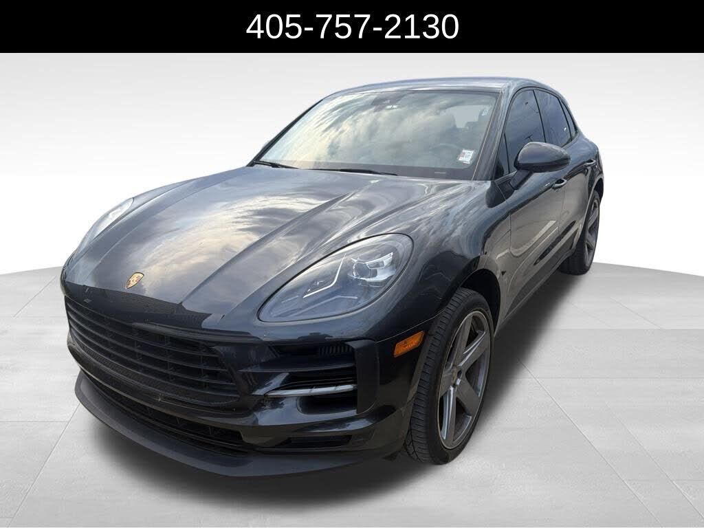 2020 PORSCHE Macan