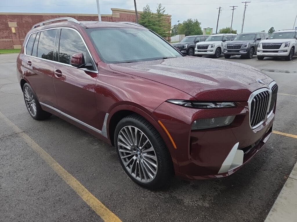 2024 BMW X7