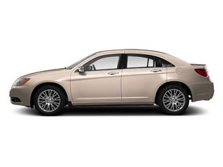 2013 CHRYSLER 200