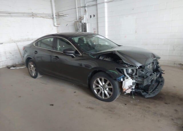 2017 MAZDA Mazda6