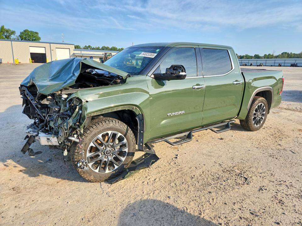 2022 TOYOTA Tundra